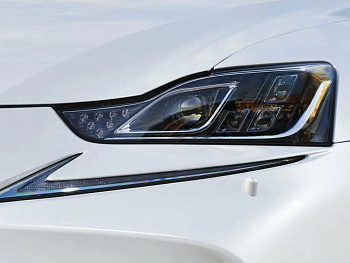 КОРПУС ФАРЫ ПРАВЫЙ LEXUS IS 16-20
